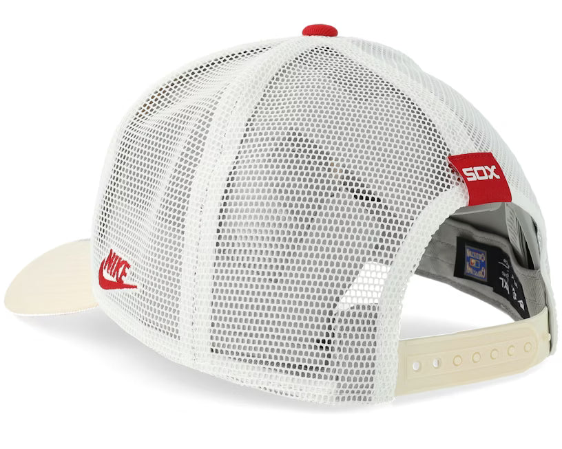 CHICAGO WHITE SOX NIKE DRI-FIT TRUCKER CAP
