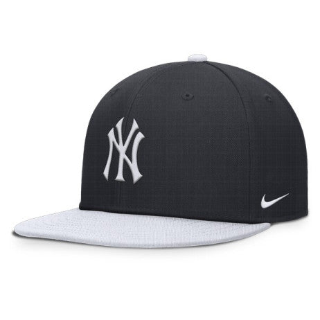 Nike Youth Dri-Fit Pro Structured NEW YORK YANKEES